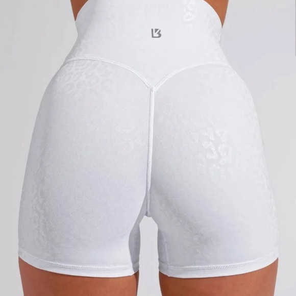 Buffbunny Rebel Shorts - Picture 2 of 5